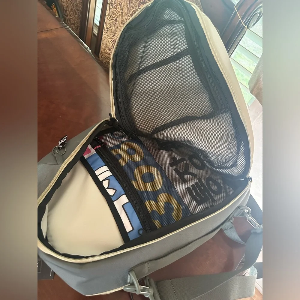 Sherpani Backpack - Picture 7 of 12